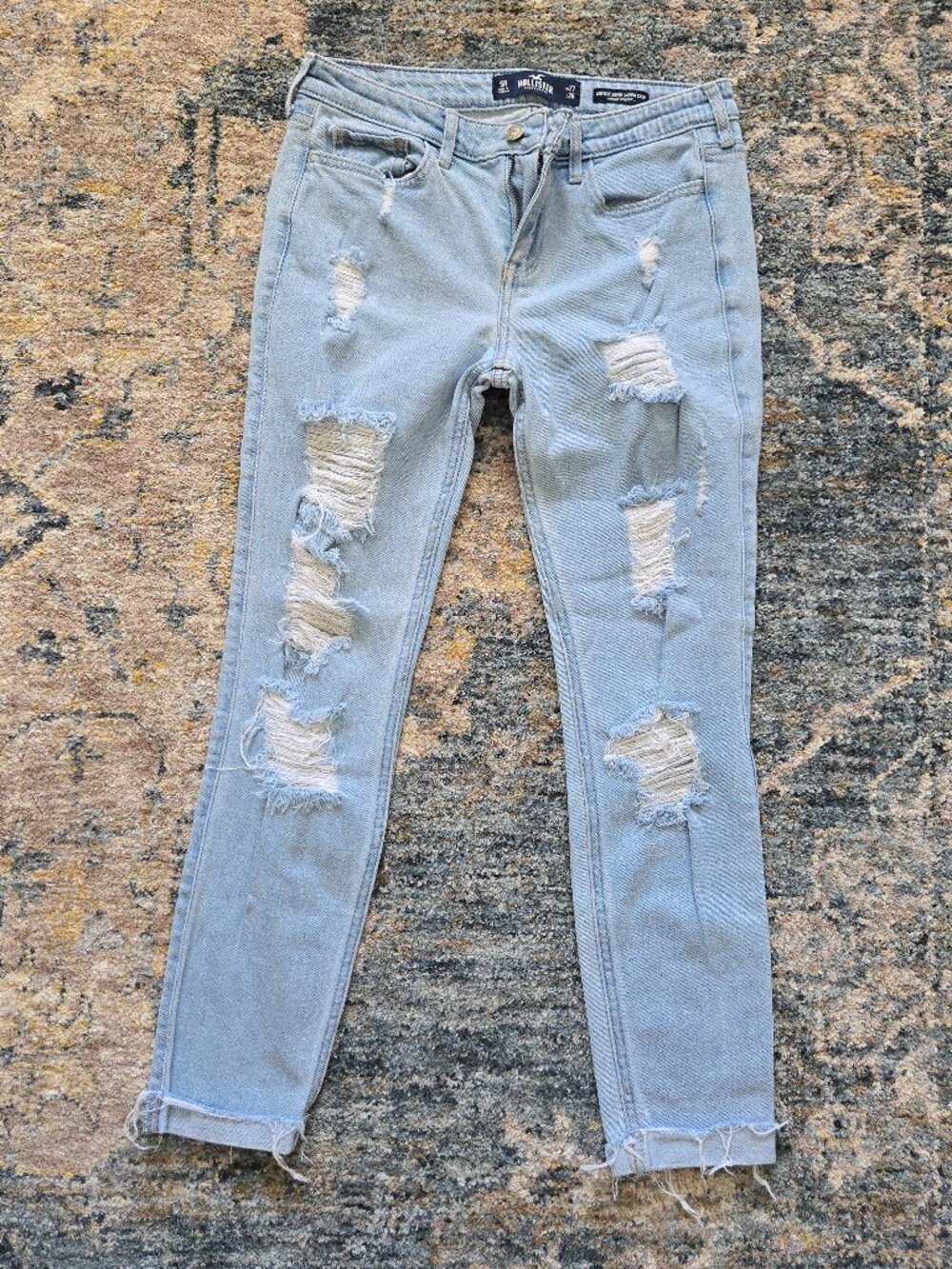 Hollister Low Rise Super Skinny Crop Vintage Stretch Jeans